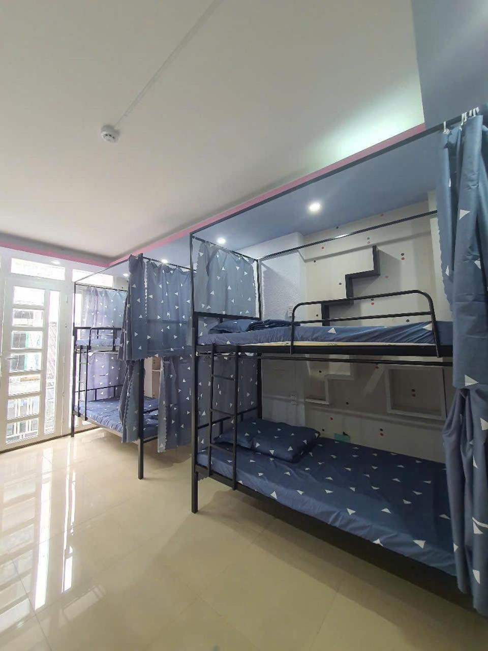 Sen Alley Dormitory & Restaurant *